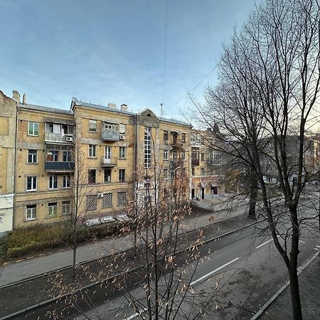 Mayakovskogo Street Charkiv Exteriör bild